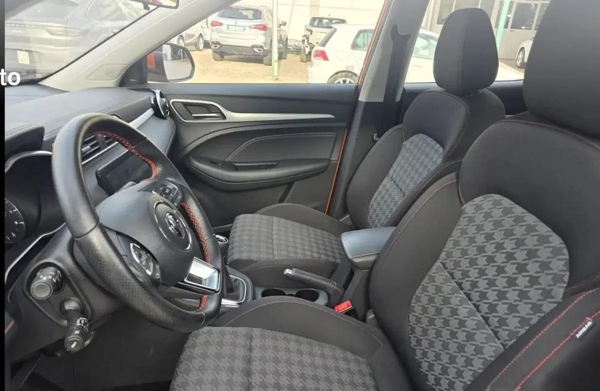 Mg ZS usata a Perugia (4)