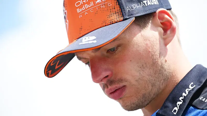 F1, &ldquo;Non voglio dire s&igrave; o no&rdquo;: Verstappen rompe il silenzio sul futuro e fa tremare la Red Bull a Spa