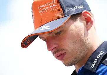 F1, “Non voglio dire sì o no”: Verstappen rompe il silenzio sul futuro e fa tremare la Red Bull a Spa