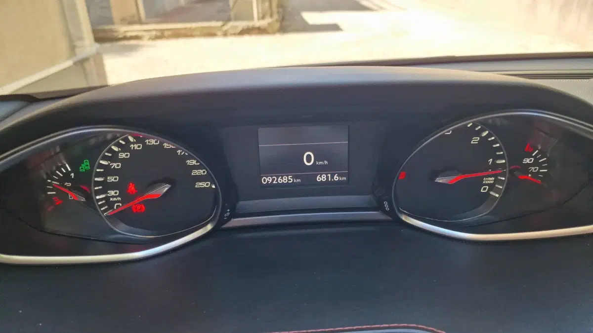 Peugeot 308 SW usata a Venezia (10)