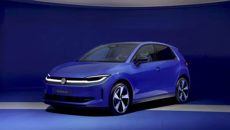 Volkswagen ID. Polo, la batteria si fa pi&ugrave; piccola e il prezzo scende sotto i 25.000 euro