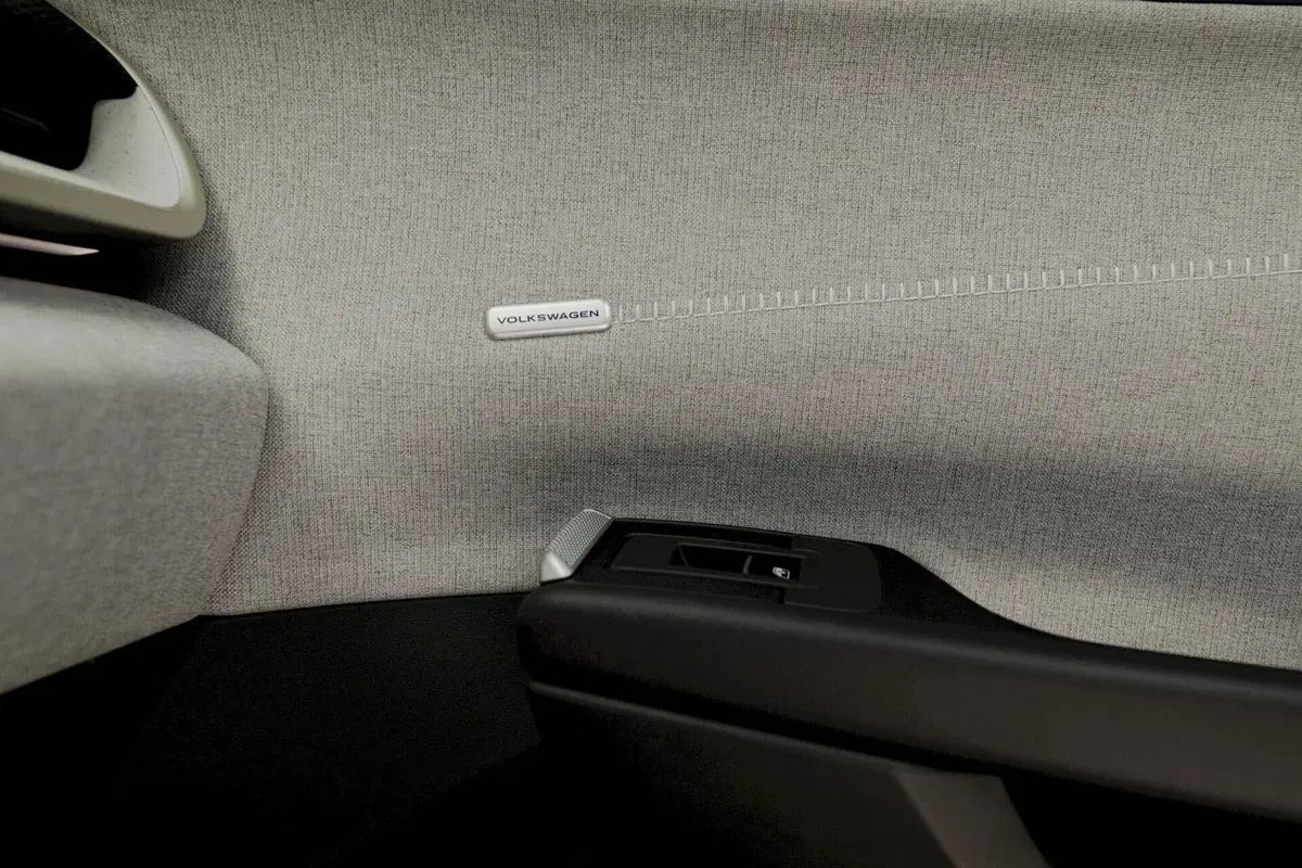 Volkswagen ID. Polo, la batteria si fa più piccola e il prezzo scende sotto i 25.000 euro (14)