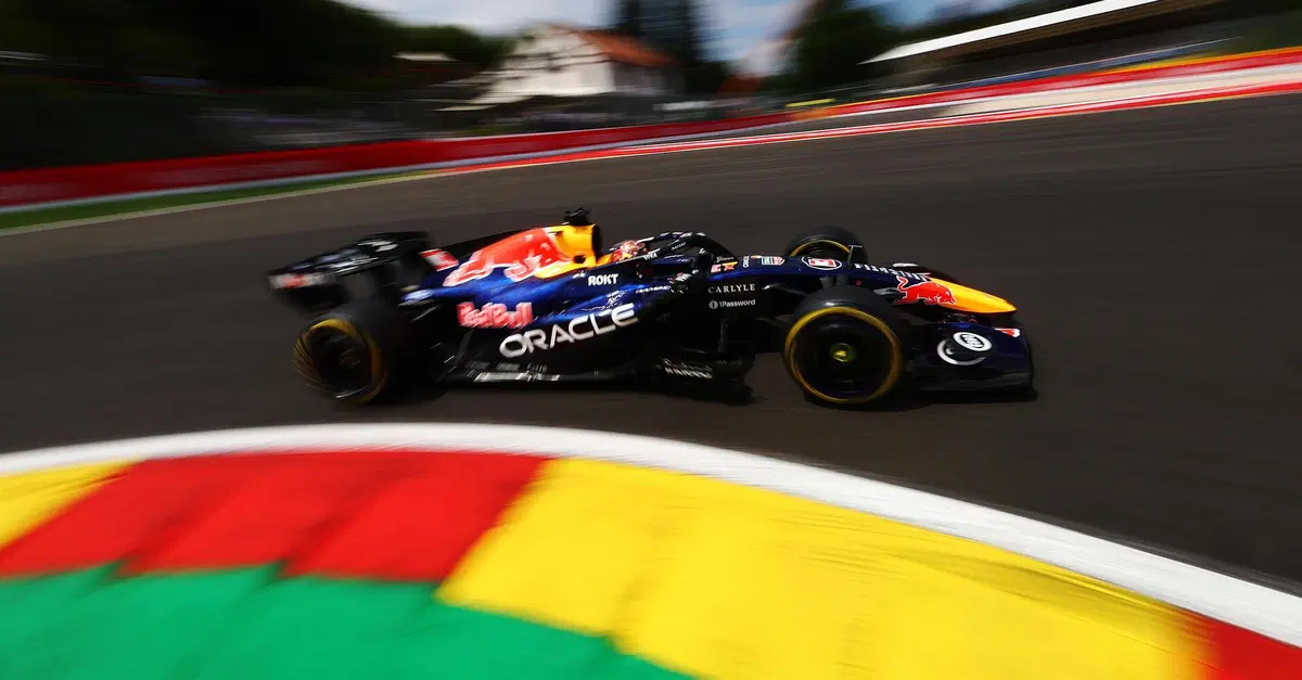 F1. Il mostro di Spa non fa paura a Verstappen: l'ala vecchia non frena Max in FP1, ma la Ferrari &egrave; l&igrave; al GP del Belgio