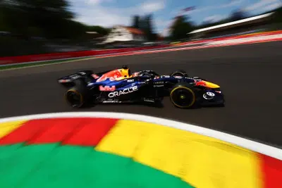 F1. Il mostro di Spa non fa paura a Verstappen: l'ala vecchia non frena Max in FP1, ma la Ferrari &egrave; l&igrave; al GP del Belgio