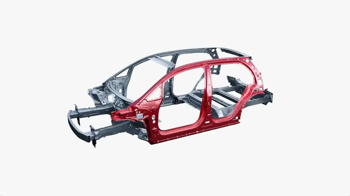 GAC AION UT: la cinese disegnata a Milano che sfida Renault 5 e ID.3 quanto costa in Italia (4)
