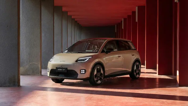 GAC AION UT: la cinese disegnata a Milano che sfida Renault 5 e ID.3 quanto costa in Italia