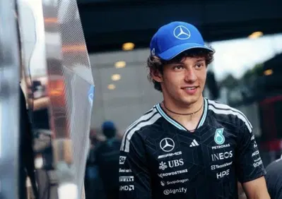 F1, Antonelli svetta nelle FP2 a Spa ma avvisa la Mercedes: Cambiamento radicale, ma Red Bull e McLaren sono veloci