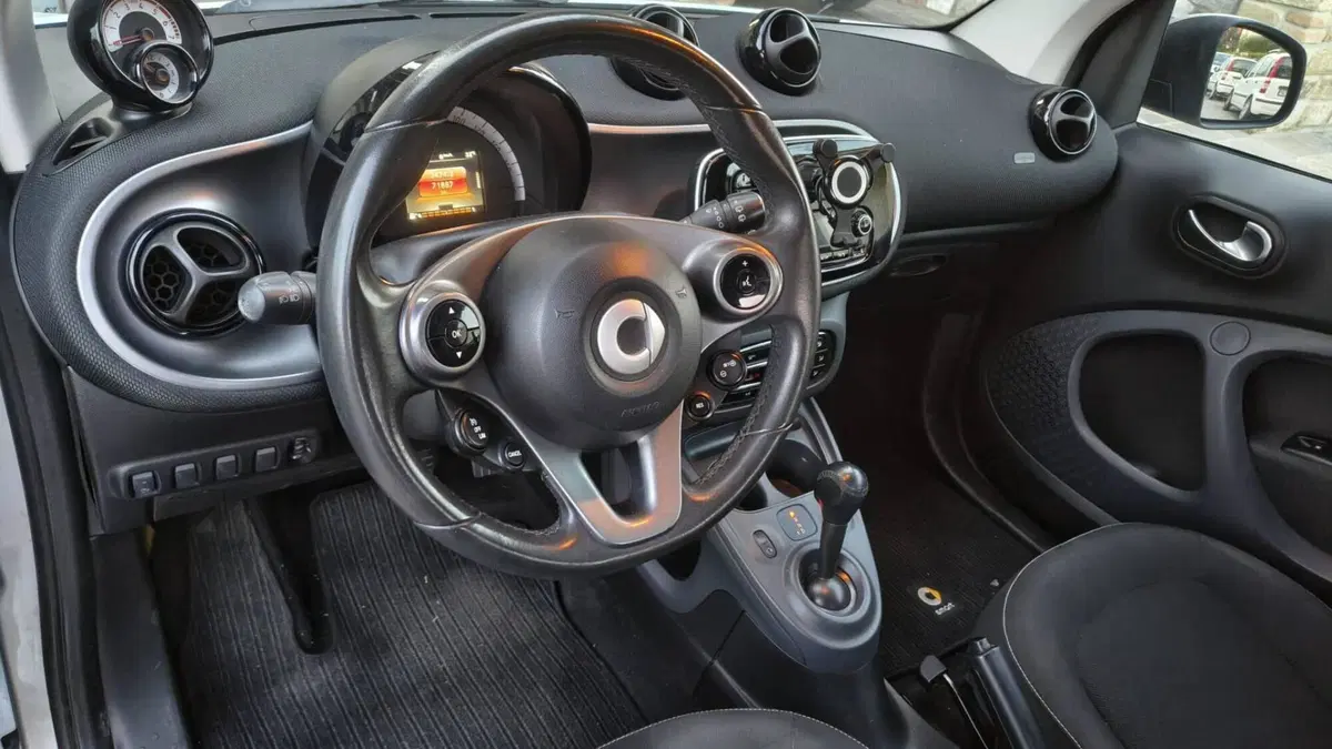 smart Fortwo usata a Firenze (3)