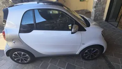 smart Fortwo 70 1.0 twinamic Passion del 2016 usata a Signa