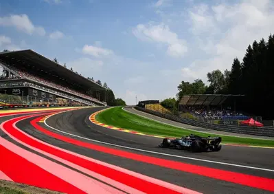 F1. Continuità e naturalezza: così Andrea Kimi Antonelli supera l'esame della pole di Spa. Ferrari? Mancato il suo lato migliore