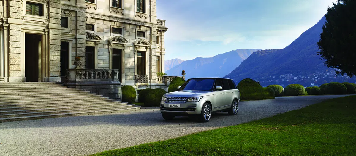 Range Rover 2017, la Regina si aggiorna nel segno della tecnologia più sfrenata (11)