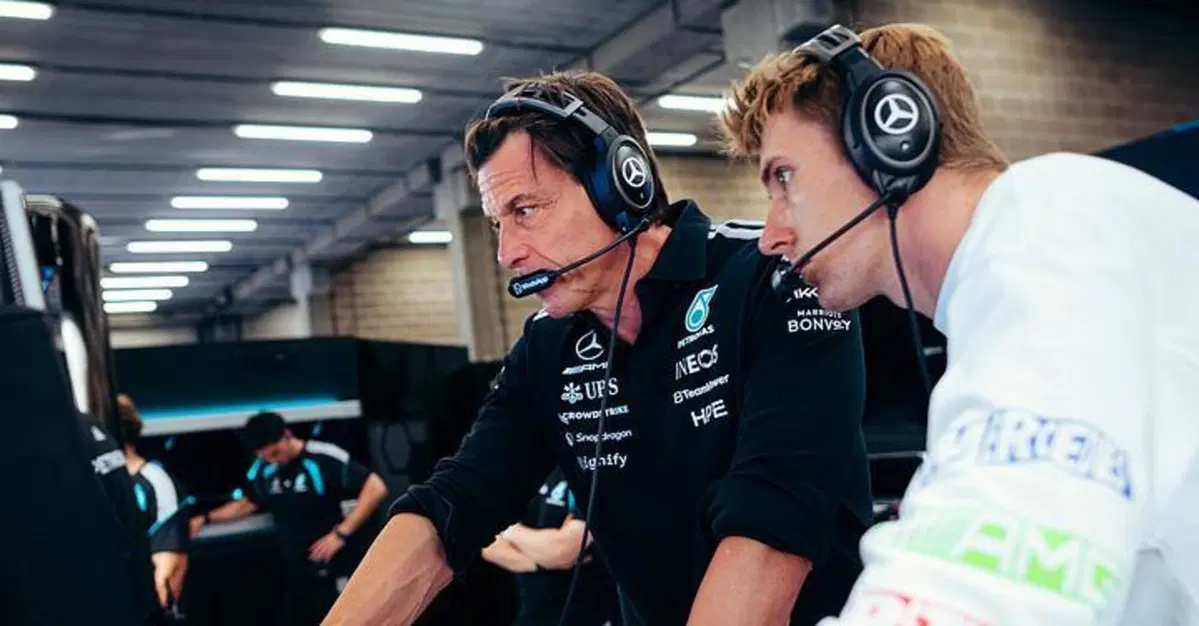 F1. "Questo &egrave; il segreto del talento di Antonelli", rivela Wolff a Spa: "Russell? Ci sono problemi ma non gli toglieremo mai la vittoria"