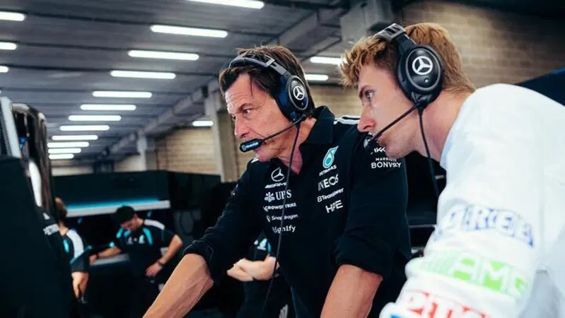 F1. "Questo &egrave; il segreto del talento di Antonelli", rivela Wolff a Spa: "Russell? Ci sono problemi ma non gli toglieremo mai la vittoria"
