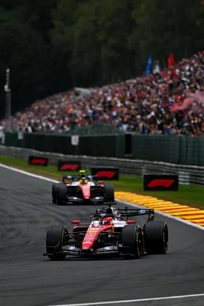 Formula 1. Nel giorno di Antonelli a Spa, la Ferrari mette a segno una mezza vittoria