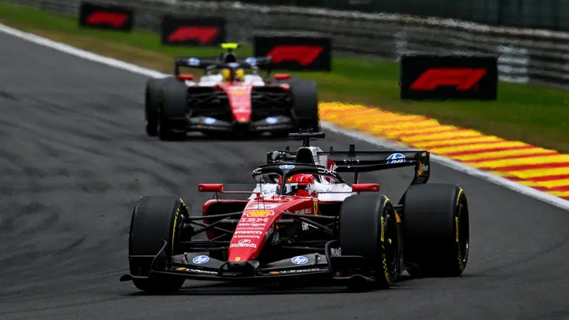 Formula 1. Nel giorno di Antonelli a Spa, la Ferrari mette a segno una mezza vittoria
