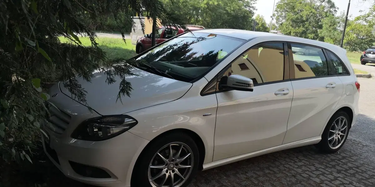 Mercedes-Benz Classe B usata a Bologna (4)