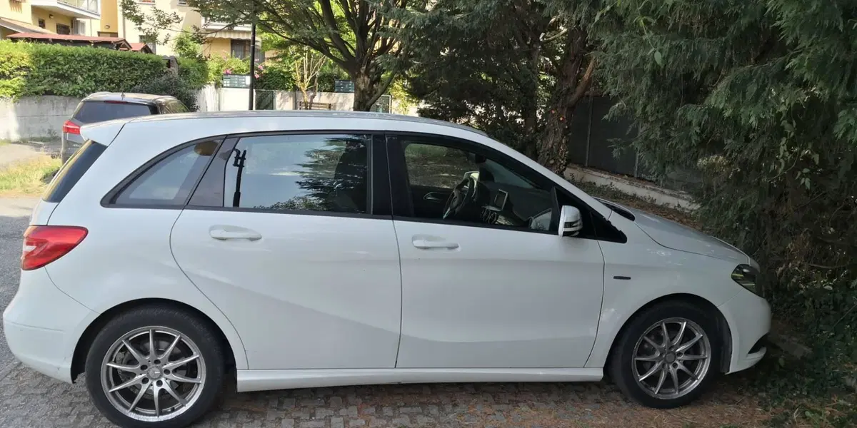 Mercedes-Benz Classe B usata a Bologna (6)
