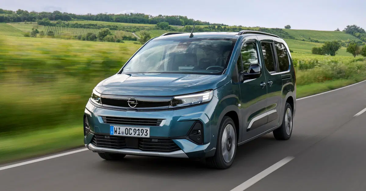Opel Combo ora &egrave; pi&ugrave; accessibile: debutta il motore a benzina con cambio manuale 