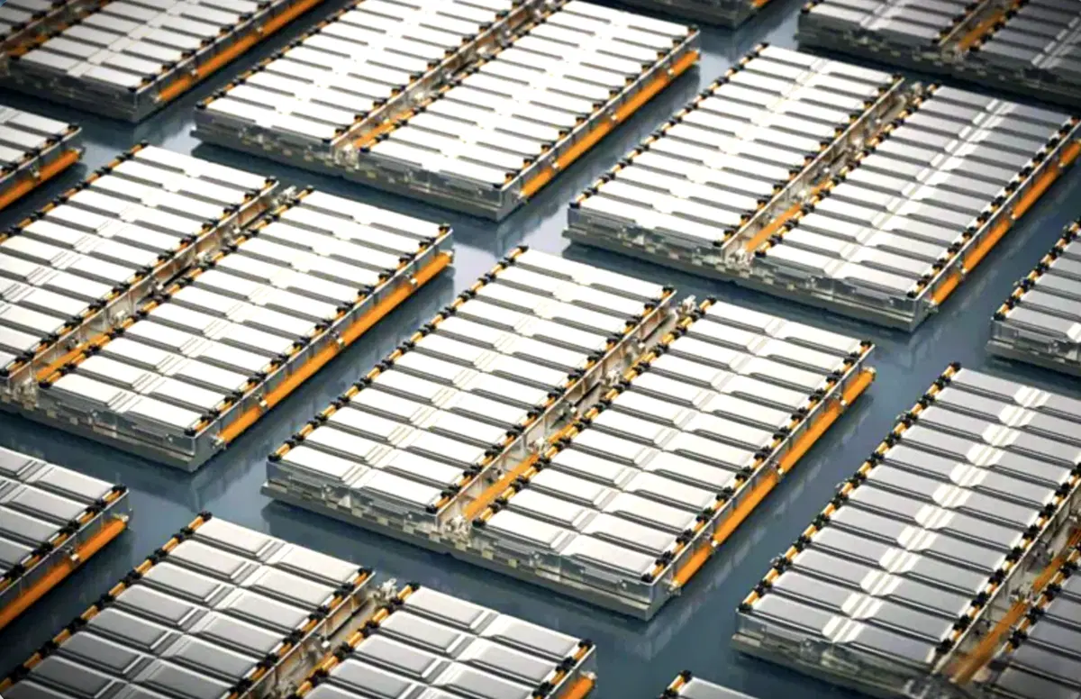 Batterie allo stato solido, la prova estrema: un anno sottoterra a 85 gradi. Ma per le auto elettriche il traguardo &egrave; ancora lontano