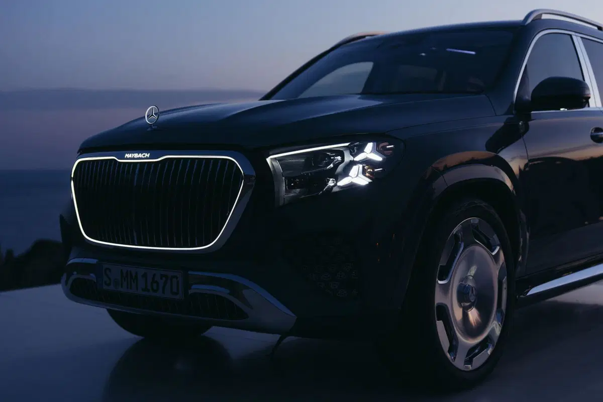  Maybach GLS, l'incubo peggiore di Rolls-Royce ha finalmente un volto