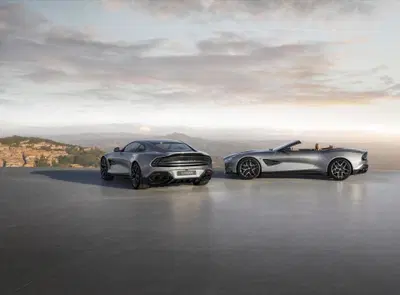 Aston Martin Vanquish 25, l&rsquo;edizione celebrativa del V12: solo 50 esemplari per 25 anni di storia