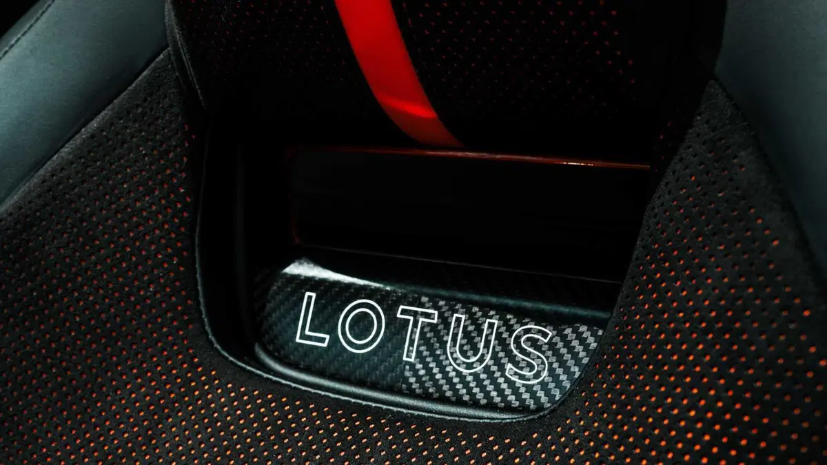 Lotus Emira 2.0 420 Sport dct (23)