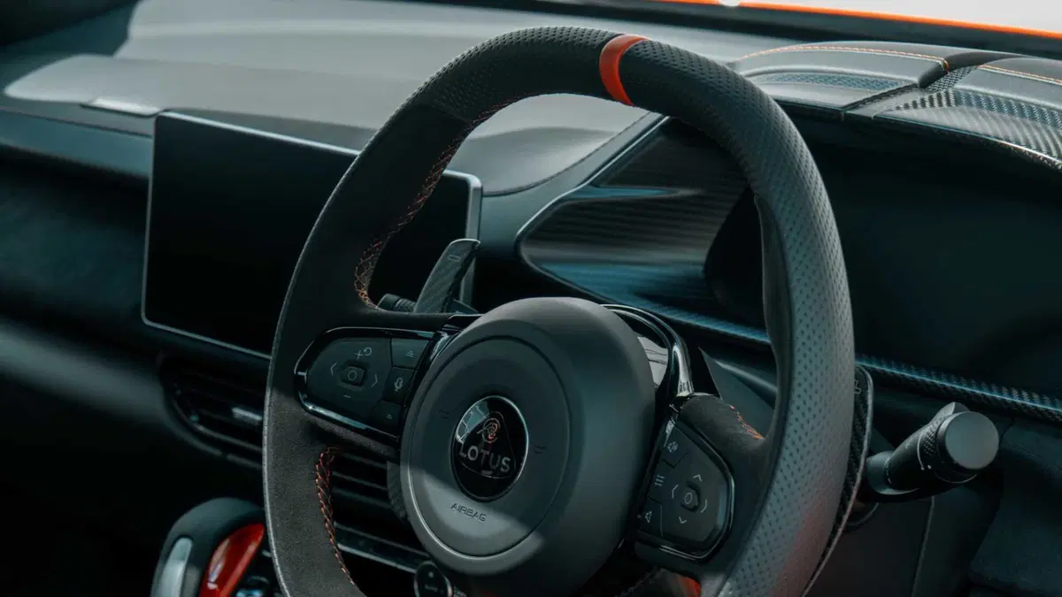 Lotus Emira 2.0 420 Sport dct (6)