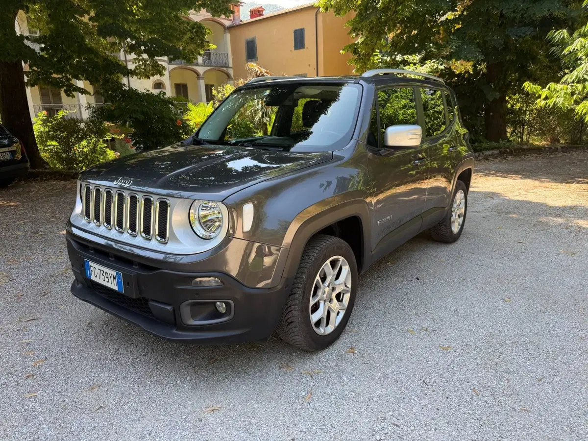 Jeep Renegade usata a Lucca