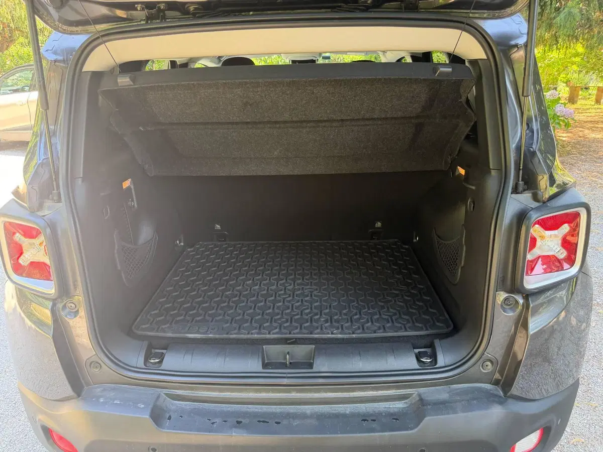 Jeep Renegade usata a Lucca (8)