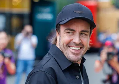 F1. Non conta la competitività della squadra, ma se la F1 mi dà ancora l'adrenalina di cui ho bisogno: Alonso spiazza tutti in Ungheria al debutto della nuova AMR26 
