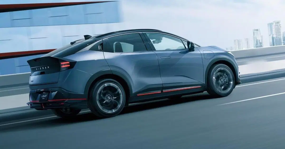 Nissan Leaf Nismo: la compatta elettrica si fa sportiva con fino a 218 CV