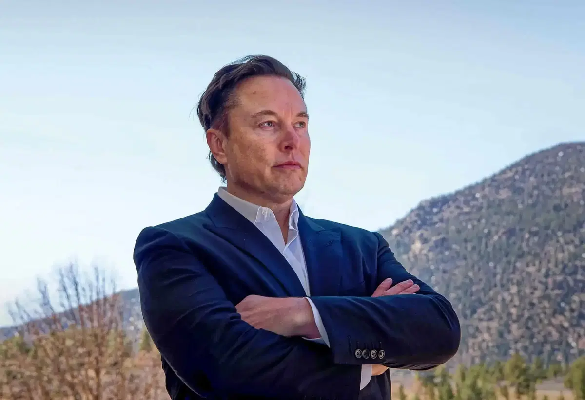 Tesla e SpaceX verso la fusione? Elon Musk all'ipotesi: "Le due aziende collaborano sempre di pi&ugrave;"
