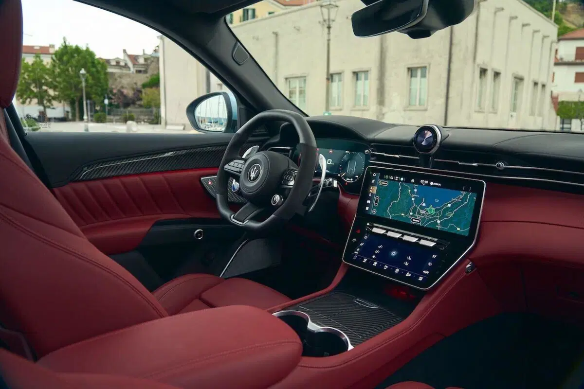 Maserati Grecale MY27: il D-SUV del Tridente si rinnova tra V6 da 390 CV, tecnologia e nuovi prezzi (4)