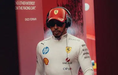 F1. "Se lo avessi saputo non lo avrei fatto": la rabbia di Hamilton sul caos box Ferrari. Ma poi promette la svolta