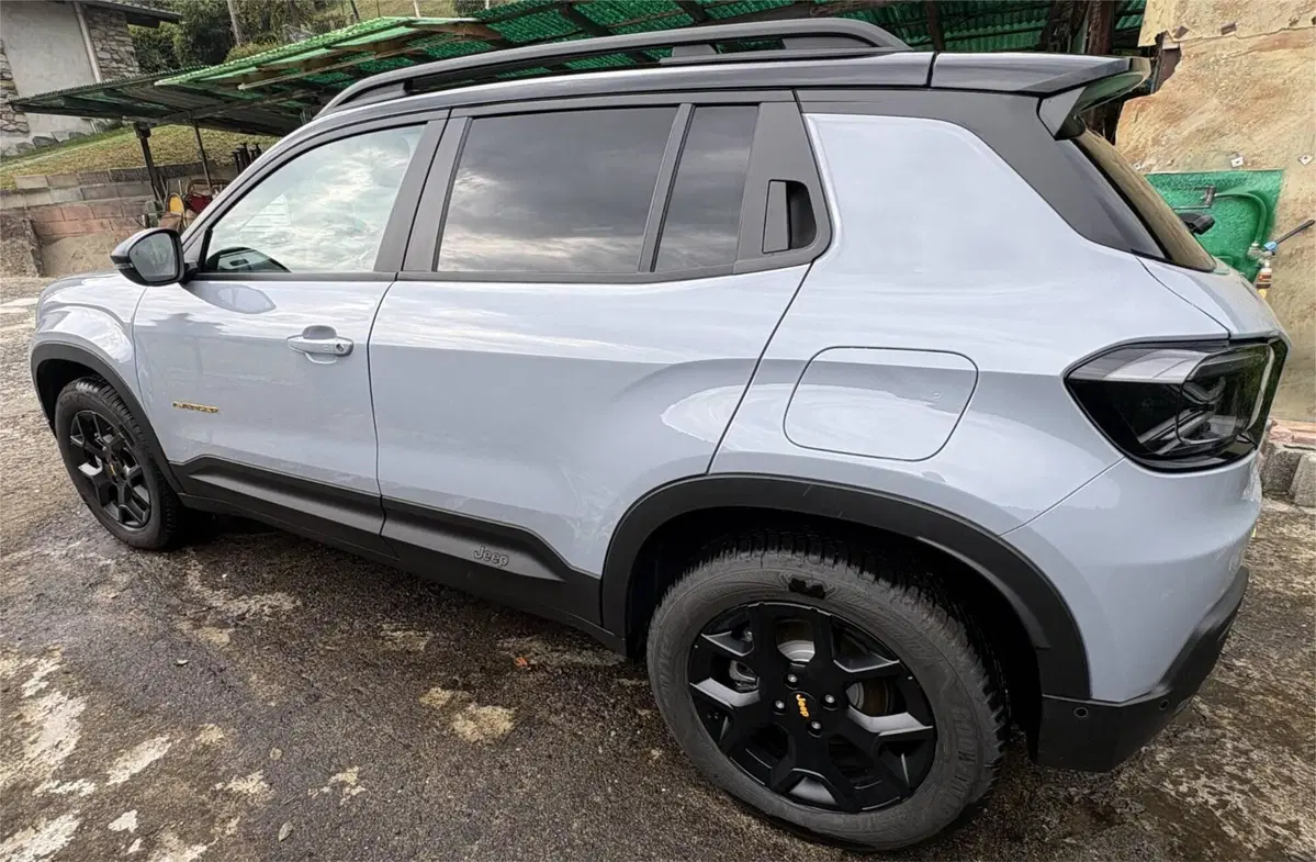 Jeep Avenger usata a Novara (2)