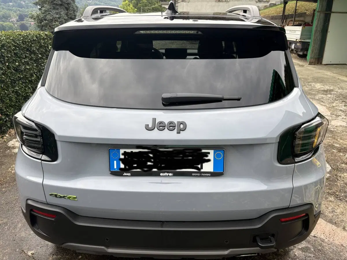 Jeep Avenger usata a Novara (4)