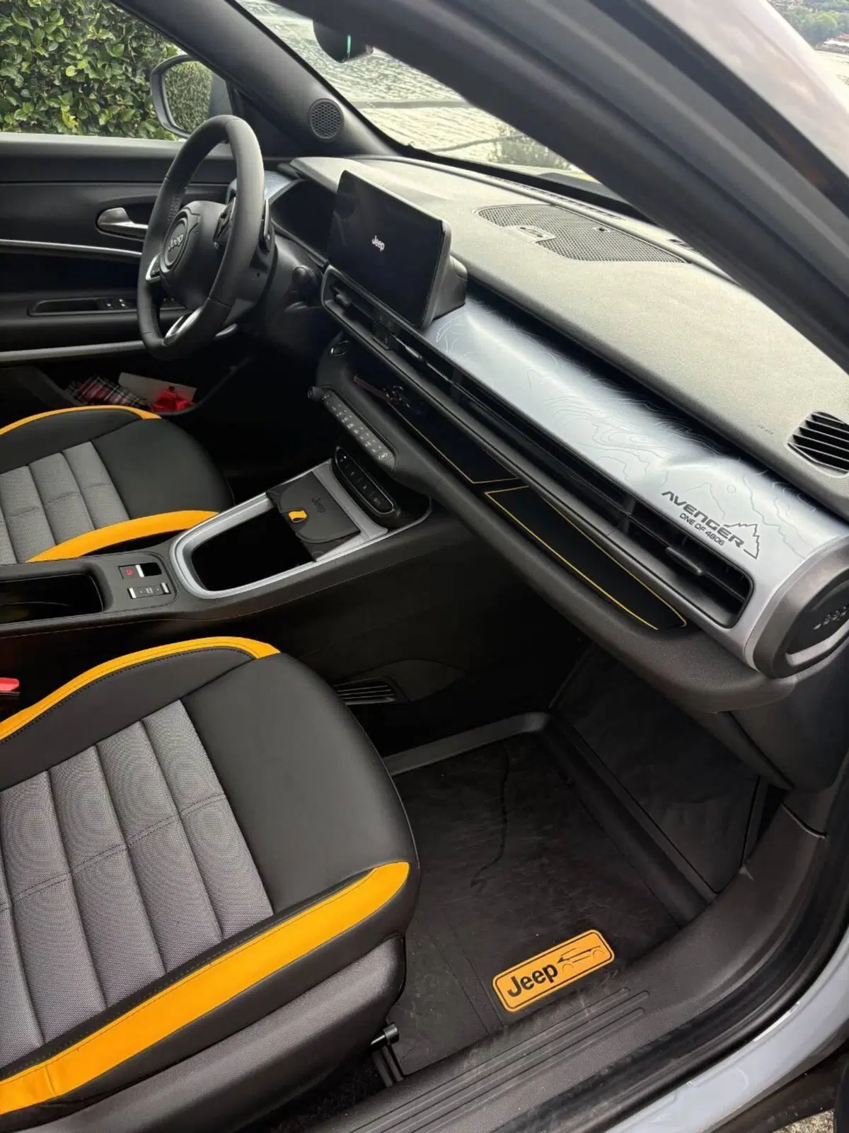 Jeep Avenger usata a Novara (16)
