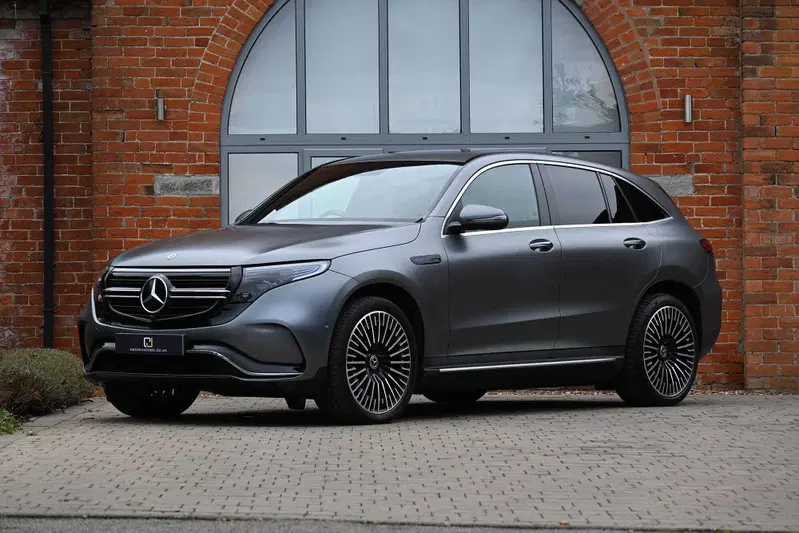 La Mercedes EQC