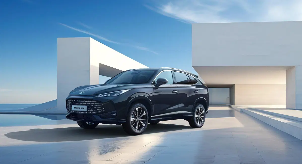 MG HS Hybrid+: 250 kg a pieno carico tra autostrada e montagna per svelare i veri consumi [VIDEO]