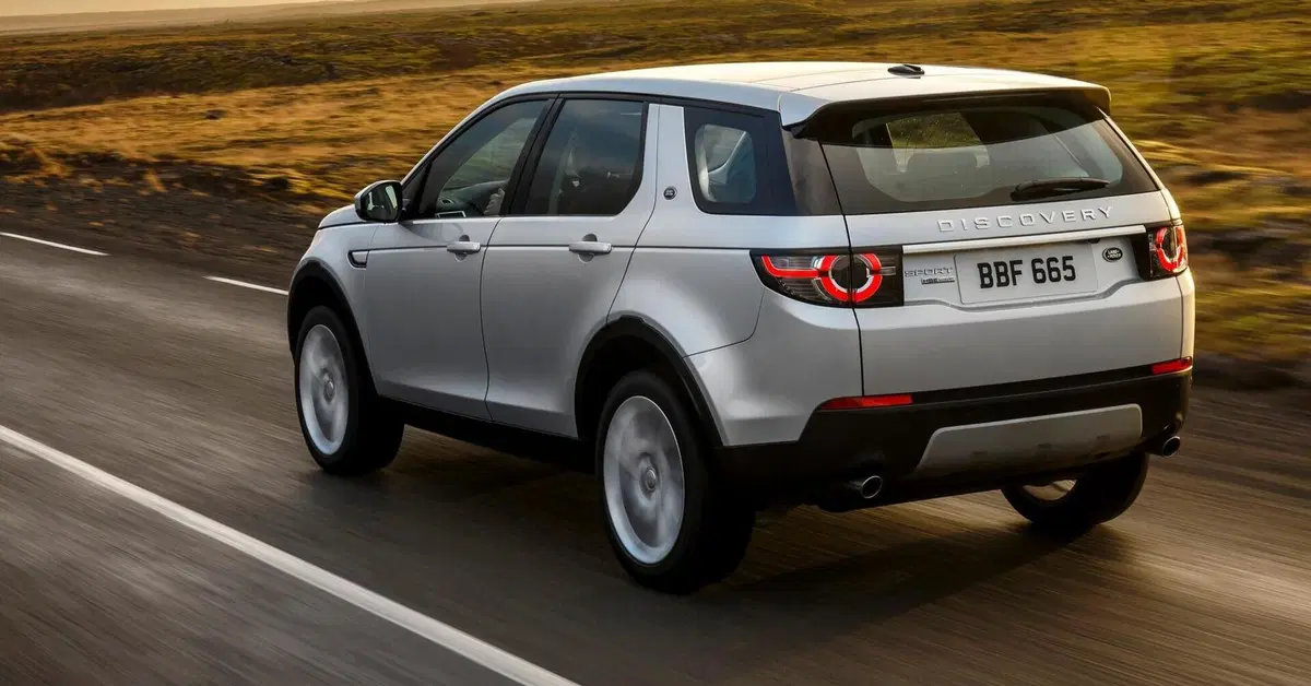 Land Rover Discovery Sport, fine produzione a dicembre 2026: addio dopo 11 anni