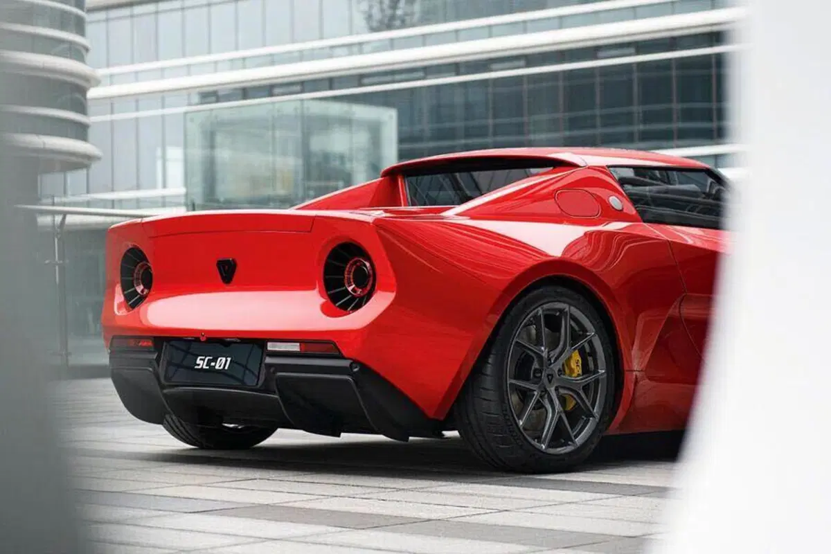 La nuova Stratos? La fanno in Cina e sarà in vendita in UK (3)