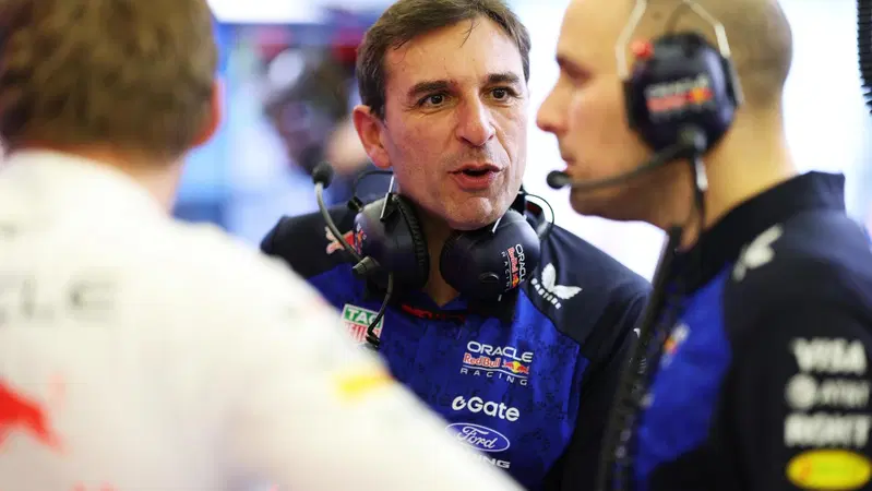 F1. Red Bull, Wach&eacute; ammette: &ldquo;Verstappen? Non siamo dove vorremmo&rdquo;. Ma c&rsquo;&egrave; un segreto dietro al ritardo della RB22