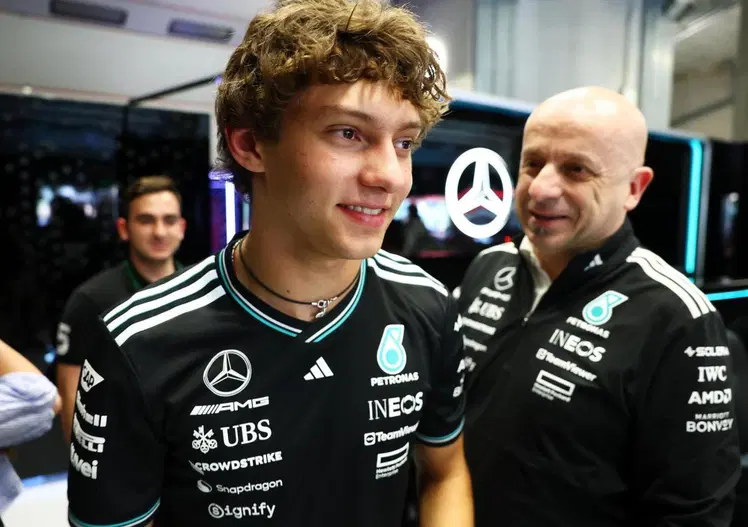 F1. Pensiamo in grande per il rientro: Simone Resta svela le armi Mercedes per la caccia al titolo di Antonelli. E sul caso Russell...
