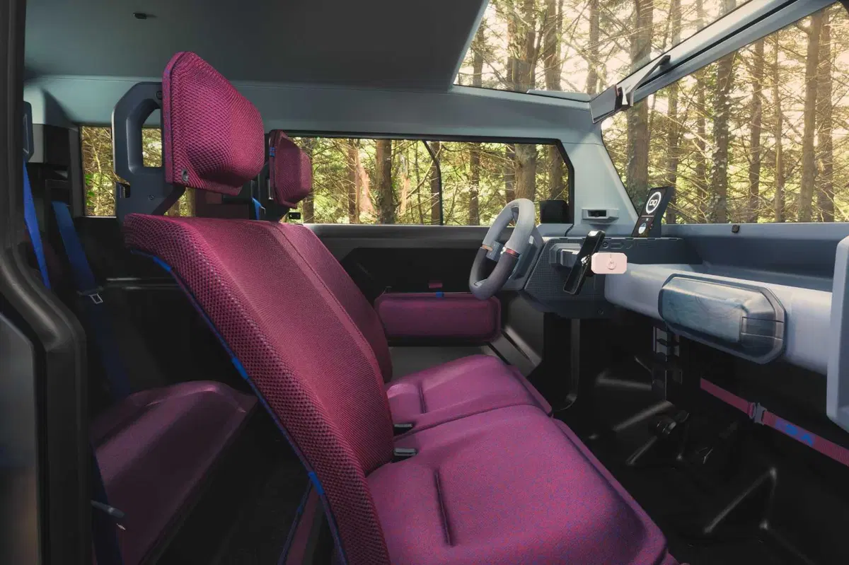 Dacia Hipster, la mini elettrica da 13.000 euro esce allo scoperto: 4 posti e si guida a 16 anni (17)
