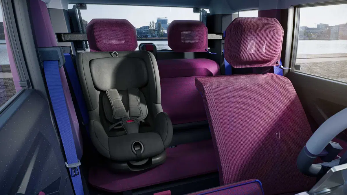 Dacia Hipster, la mini elettrica da 13.000 euro esce allo scoperto: 4 posti e si guida a 16 anni (31)
