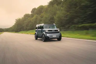 Dacia Hipster, la mini elettrica da 13.000 euro esce allo scoperto: 4 posti e si guida a 16 anni