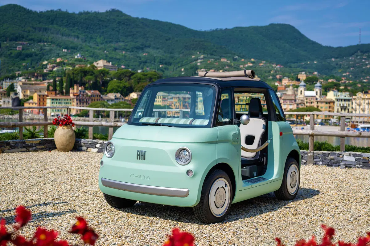 Otto cavalli nel paese dei V8: la Fiat Topolino ha un piano preciso per l'America