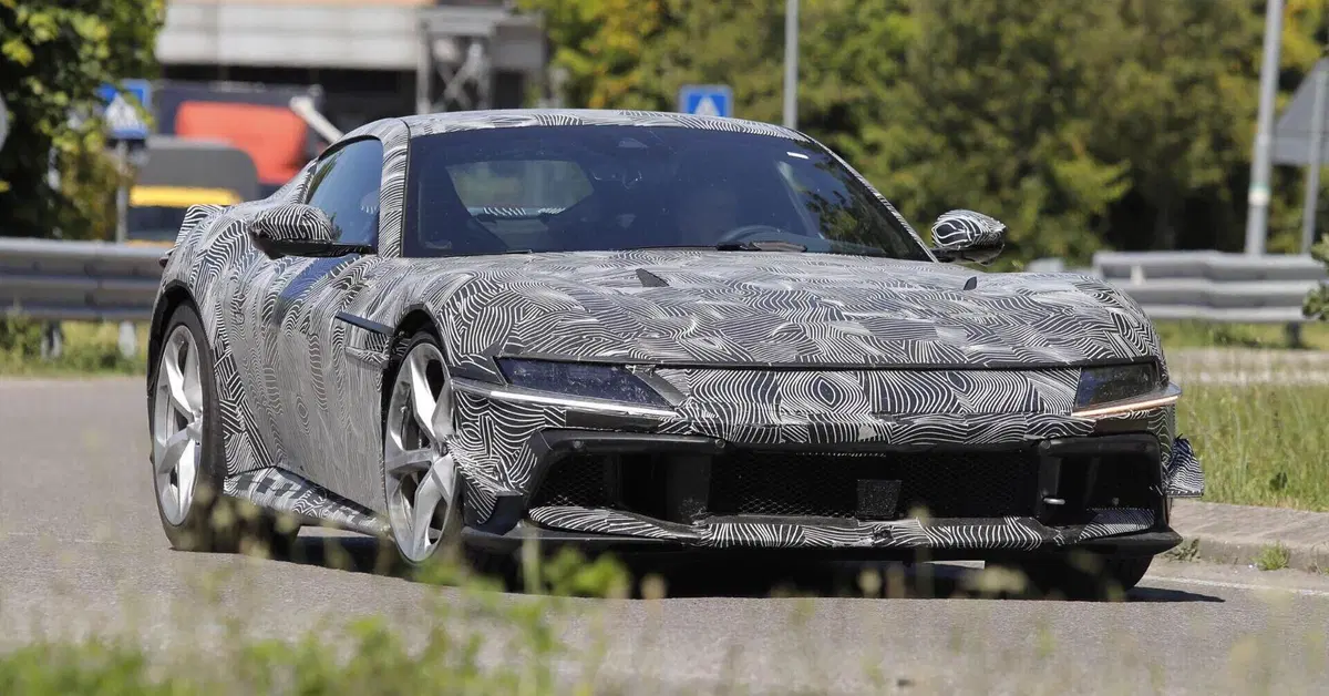 Ferrari 12Cilindri: dopo il finto manuale arriva una Versione Speciale? [Foto Spia]