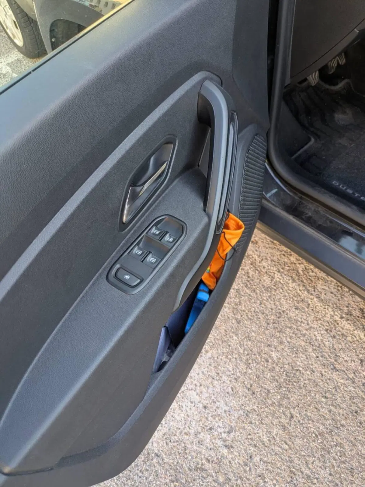 Dacia Duster usata a Firenze (8)