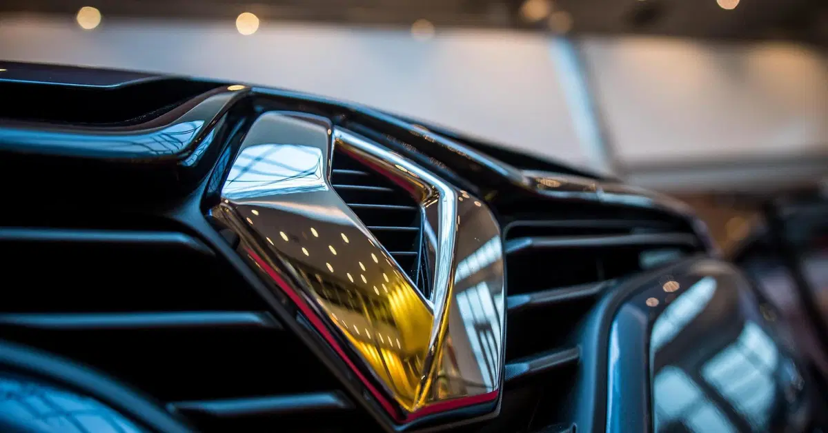 Dieselgate: Renault rinviata a giudizio in Francia per frode aggravata sulle emissioni